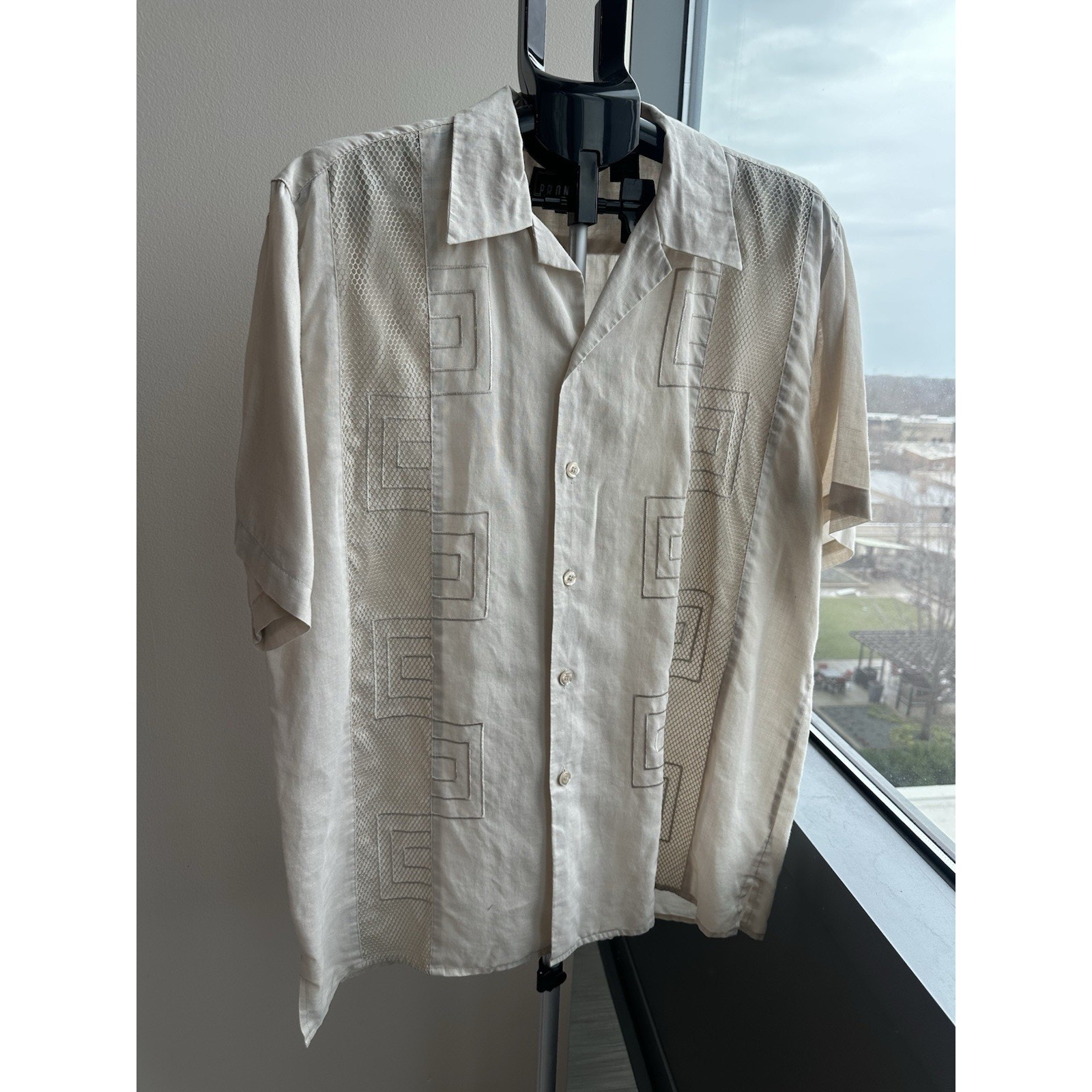 Pronti Linen Beige Geometric Embroidered Button Up Short Sleeve Shirt Size L